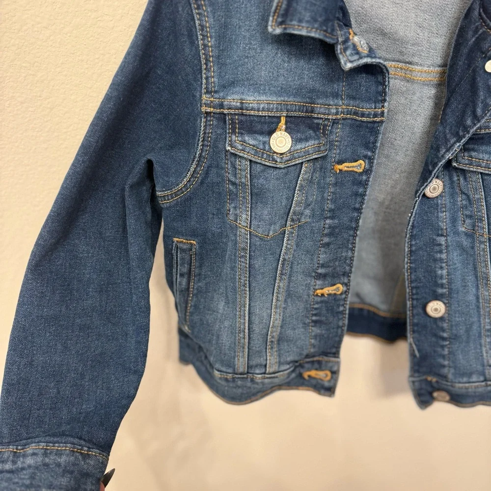 Old Navy chic versatile